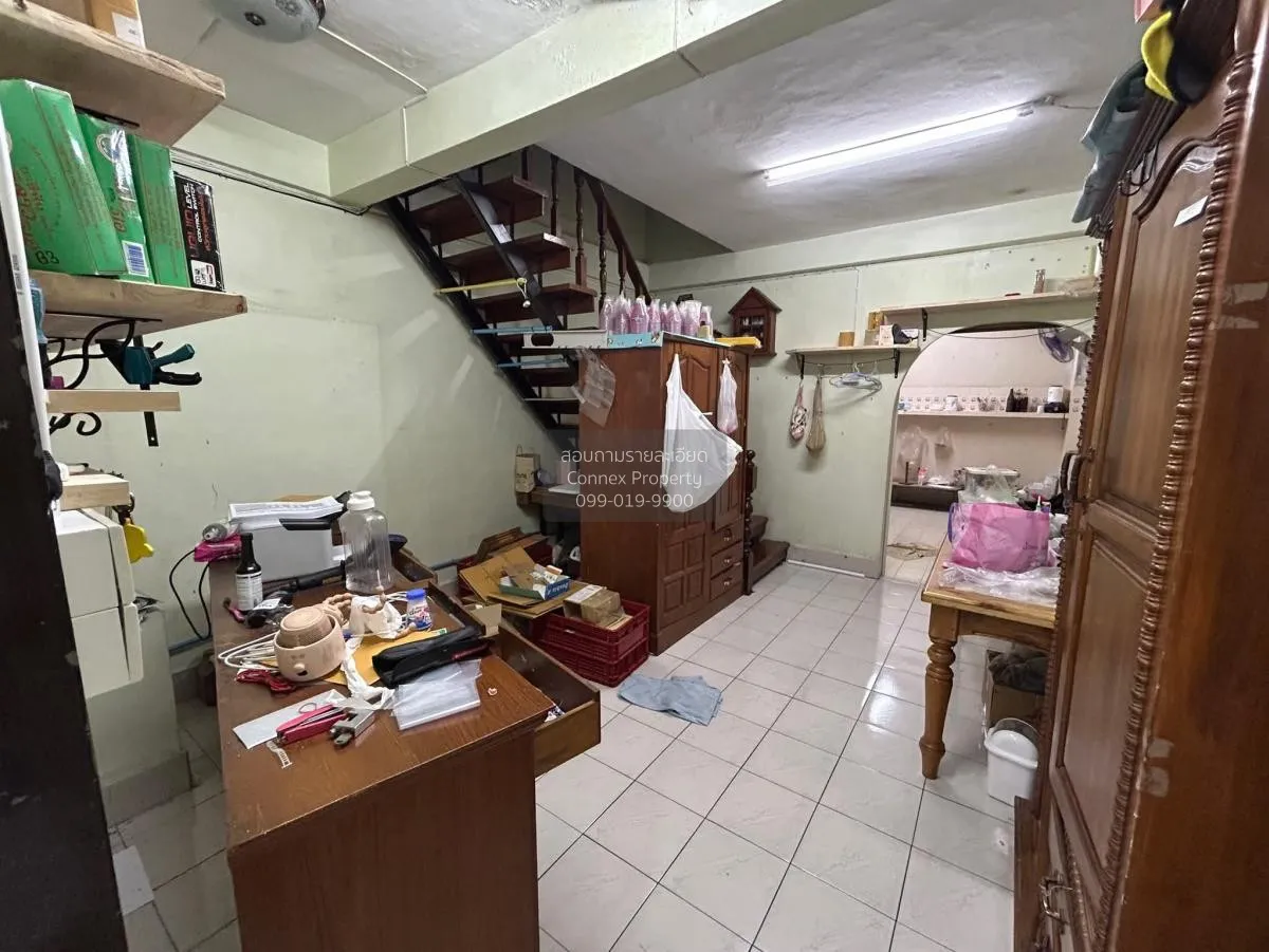 For Sale Townhouse/Townhome  , Baan Rom Pho 2 , MRT-Sri Thepha ,  2