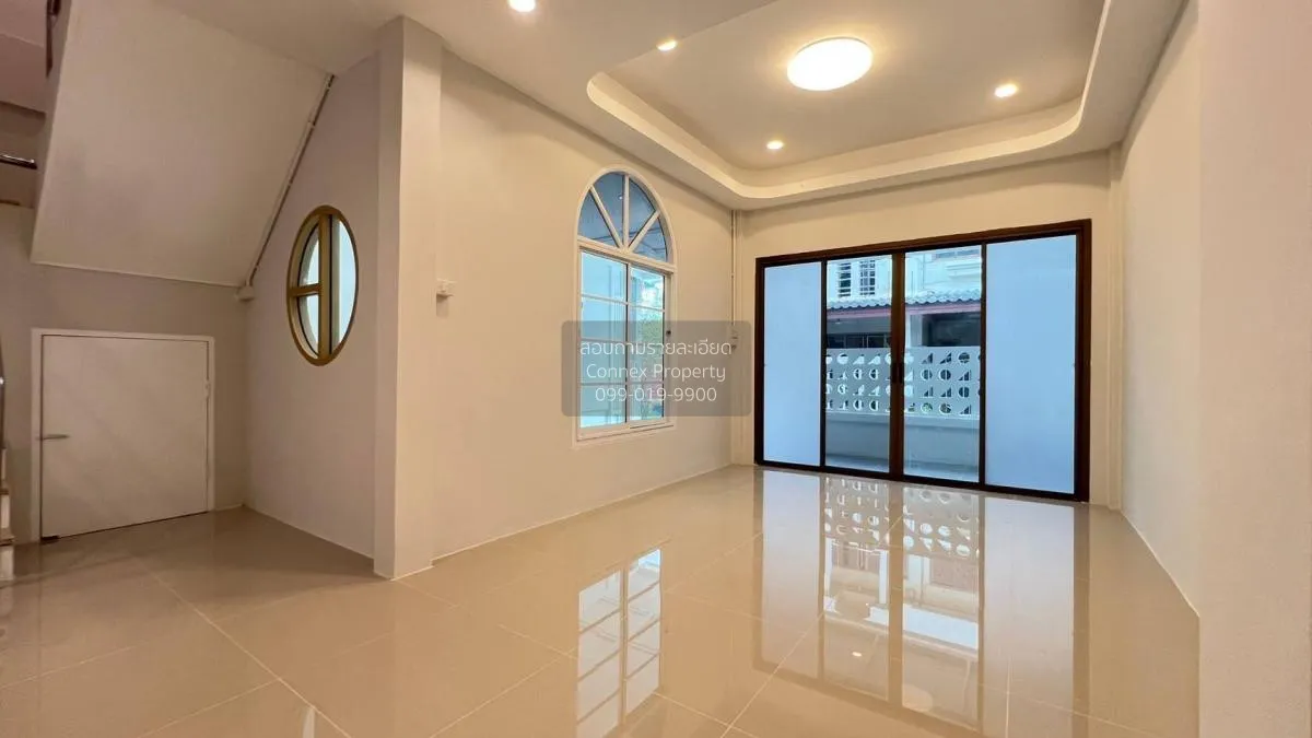 ขายทาวน์เฮ้าส์/ทาวน์โฮม  ณัฐกานต์ เพชรเกษม 112 รีโนเวทใหม่ MRT-หล