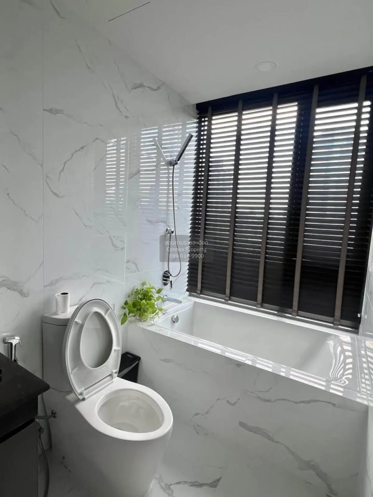 เช่าคอนโด  คลาวด์ ทองหล่อ-เพชรบุรี MRT-เพชรบุรี บางกะปิ เขต ห้วยข