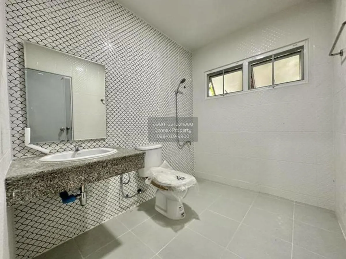 For Sale Townhouse/Townhome  , Baan Farlakool , Pracha Thipat , T