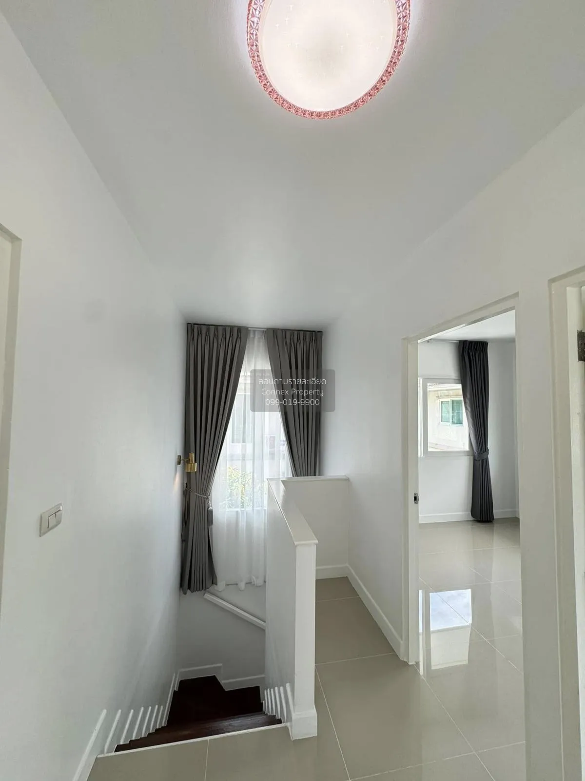 For Sale House , Kanasiri Chaiyaphruek - Wongwaen , corner unit ,