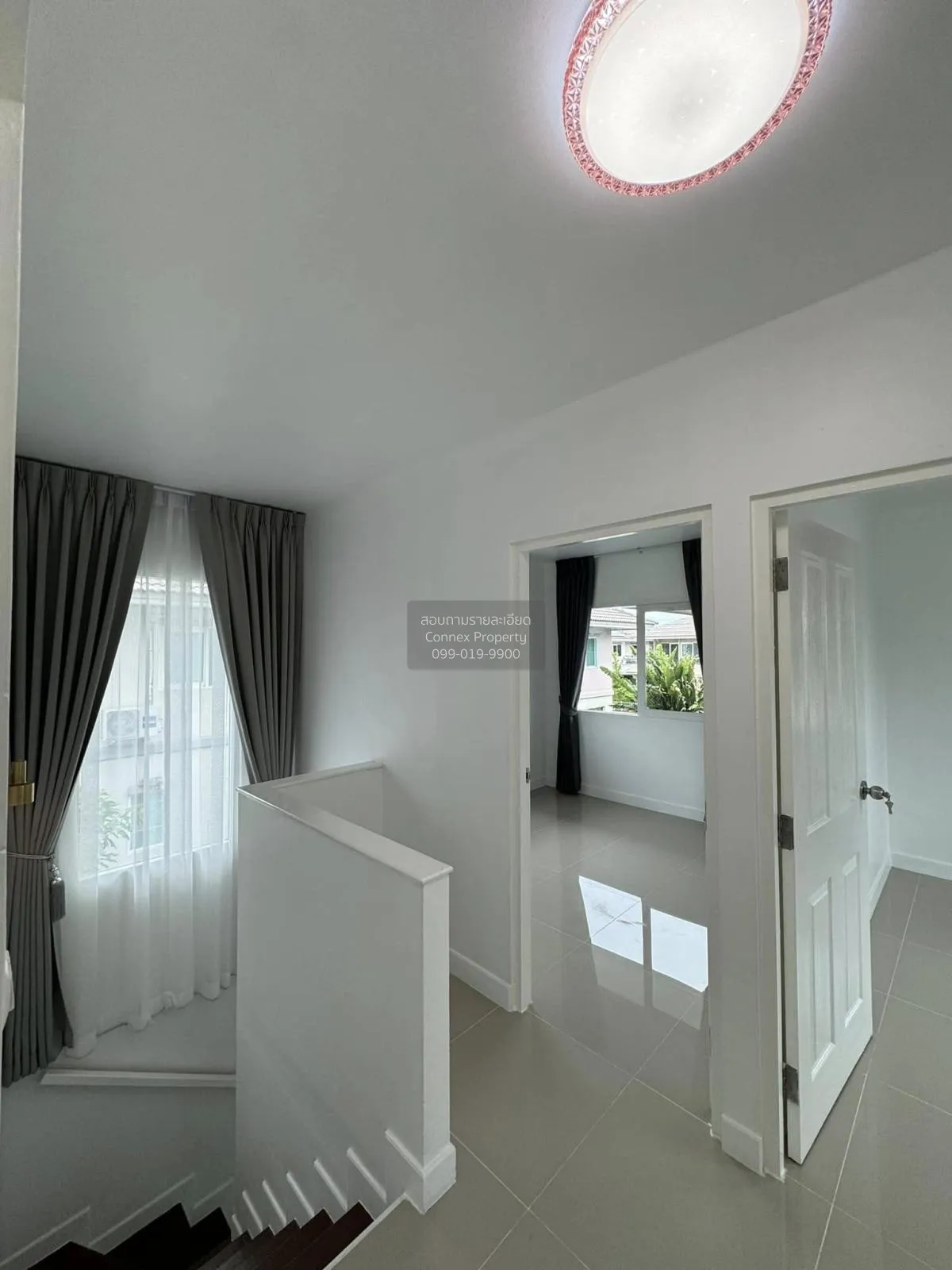 For Sale House , Kanasiri Chaiyaphruek - Wongwaen , corner unit ,