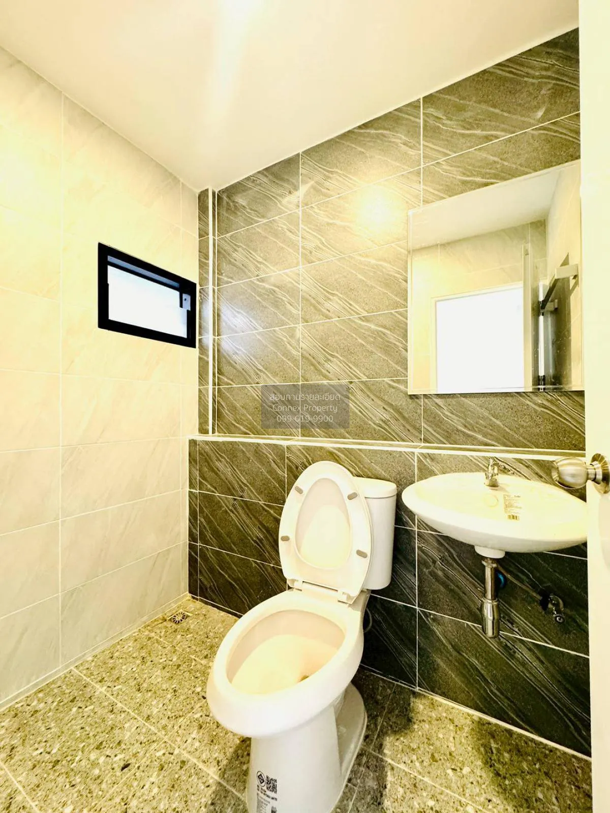 ขายทาวน์เฮ้าส์/ทาวน์โฮม  บ้านบัวทอง 3 รีโนเวทใหม่ บางรักพัฒนา บาง