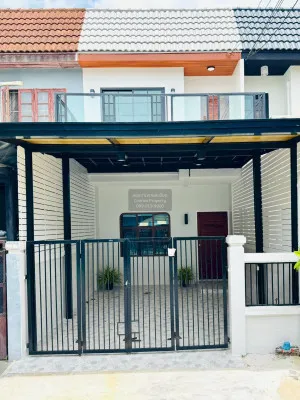 ขายทาวน์เฮ้าส์/ทาวน์โฮม  บ้านบัวทอง 3 รีโนเวทใหม่ บางรักพัฒนา บางบัวทอง นนทบุรี CX-125743