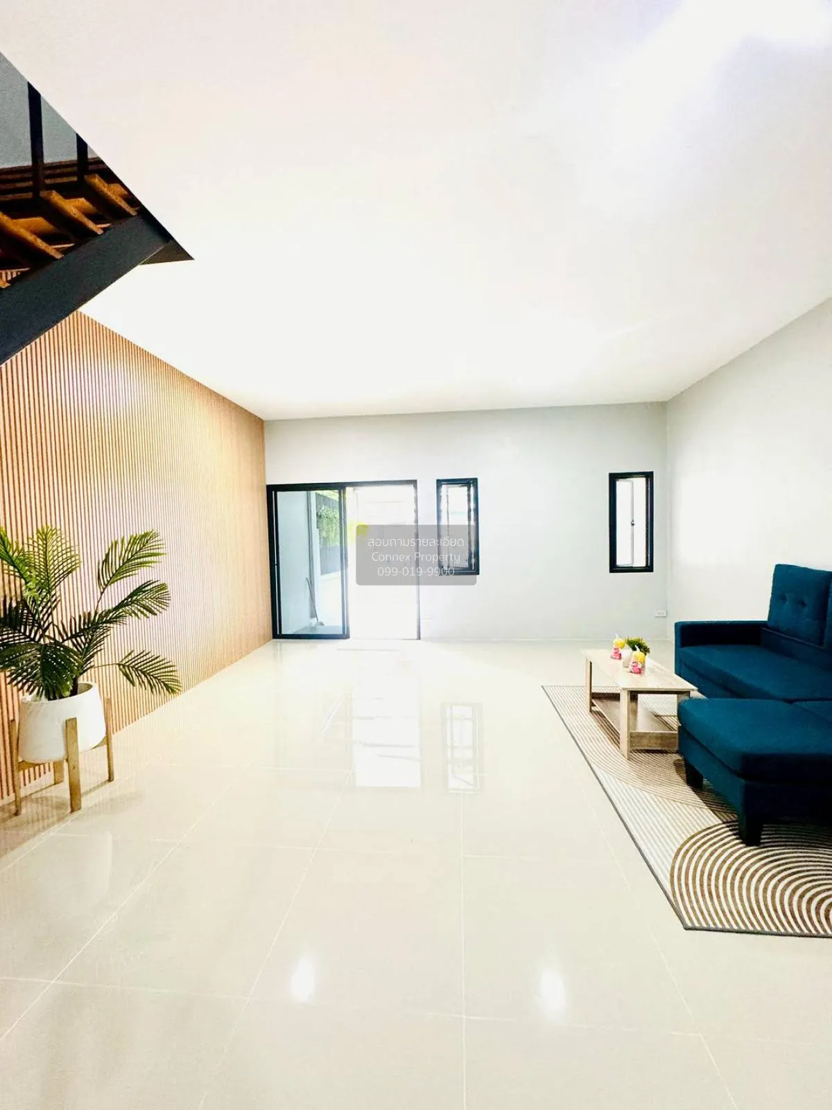 ขายทาวน์เฮ้าส์/ทาวน์โฮม  บ้านพารวย บางบัวทอง รีโนเวทใหม่ ละหาร บา