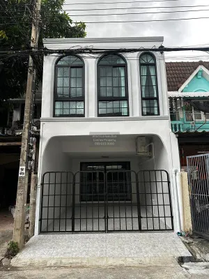 For Sale Townhouse/Townhome  , Baan Laksi Villa , newly renovated , Thung Song Hong , Lak Si , Bangkok , CX-125828