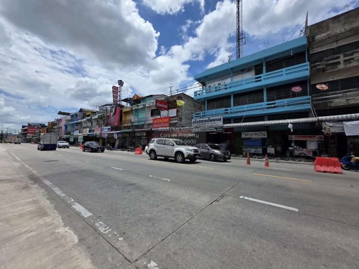 ขายอาคารพาณิชย์ 3 ชั้น พื้นที่ 139.4 ตารางวา หนองแขม กรุงเทพมหานค 3