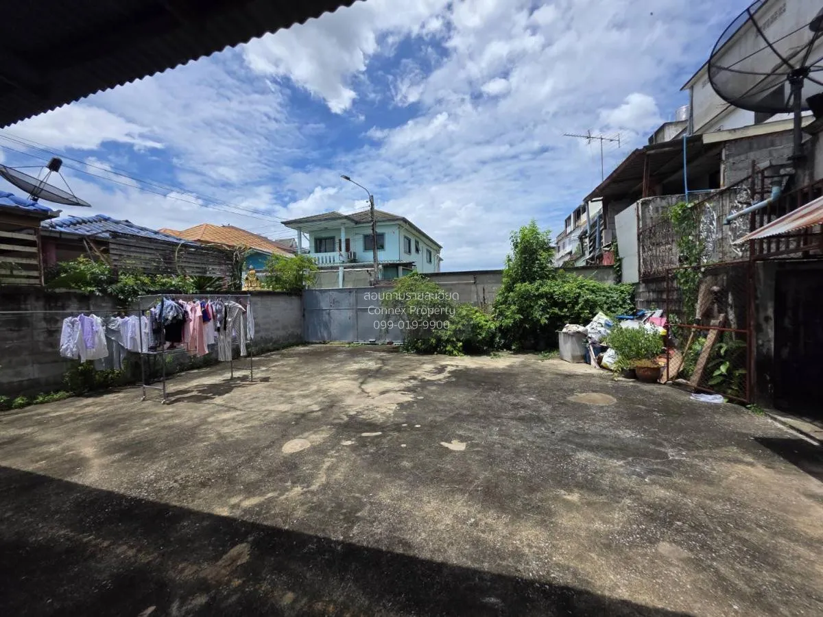 ขายอาคารพาณิชย์ 3 ชั้น พื้นที่ 139.4 ตารางวา หนองแขม กรุงเทพมหานค