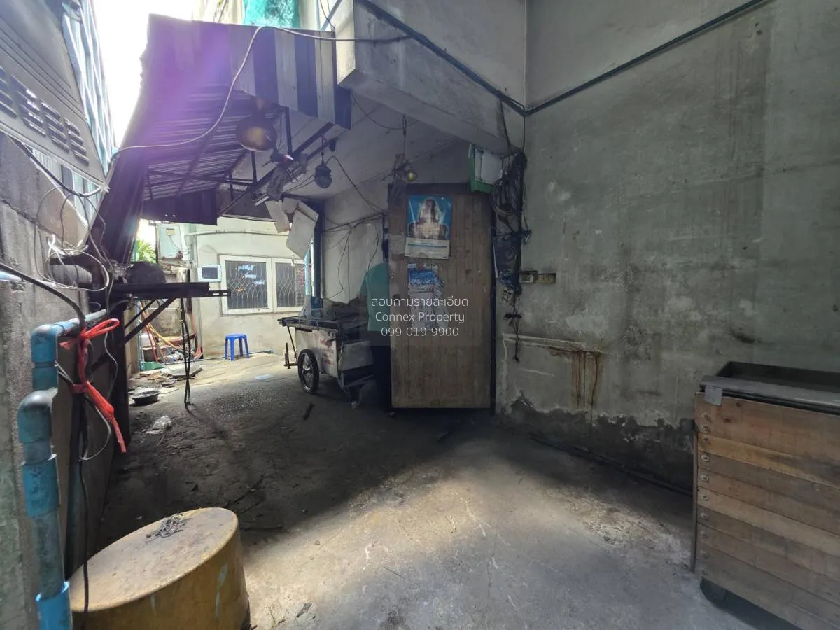 ขายอาคารพาณิชย์ 3 ชั้น พื้นที่ 139.4 ตารางวา หนองแขม กรุงเทพมหานค