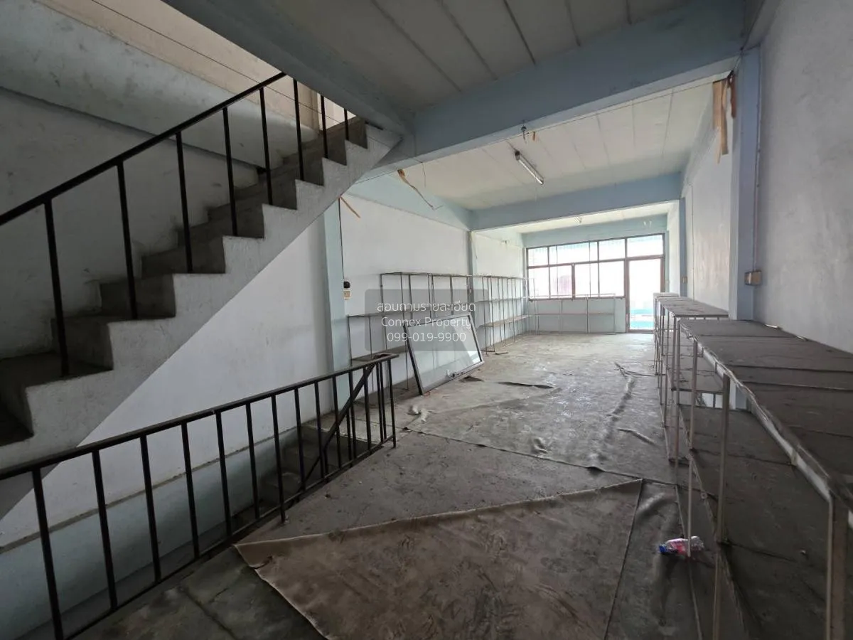 ขายอาคารพาณิชย์ 3 ชั้น พื้นที่ 139.4 ตารางวา หนองแขม กรุงเทพมหานค