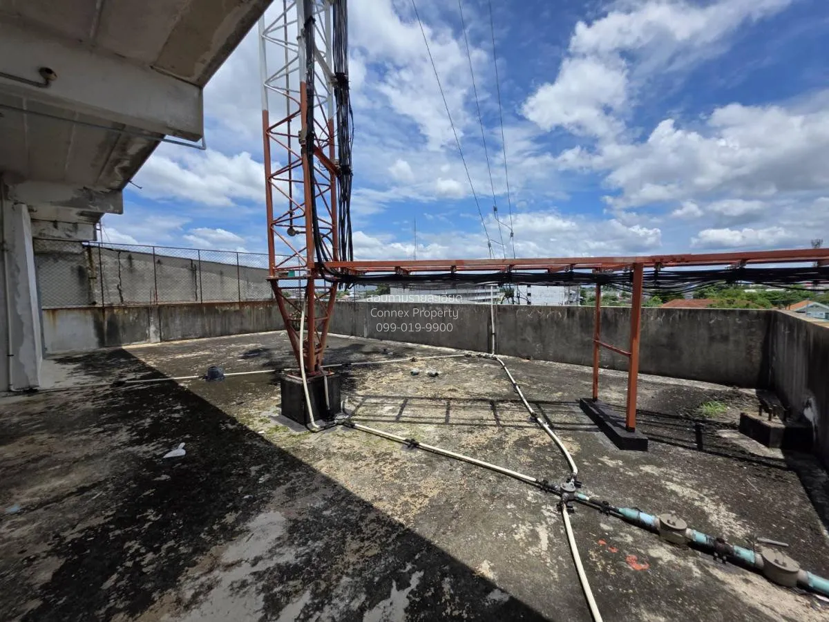 ขายอาคารพาณิชย์ 3 ชั้น พื้นที่ 139.4 ตารางวา หนองแขม กรุงเทพมหานค