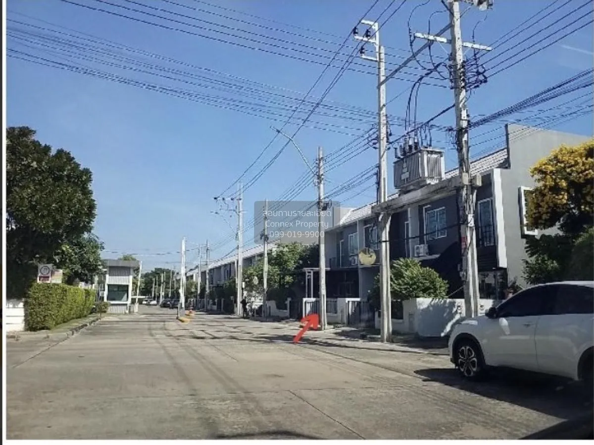 ขายทาวน์เฮ้าส์/ทาวน์โฮม  เดอะ คัลเลอร์ส วงแหวนฯ - รามอินทรา 2 บาง 4