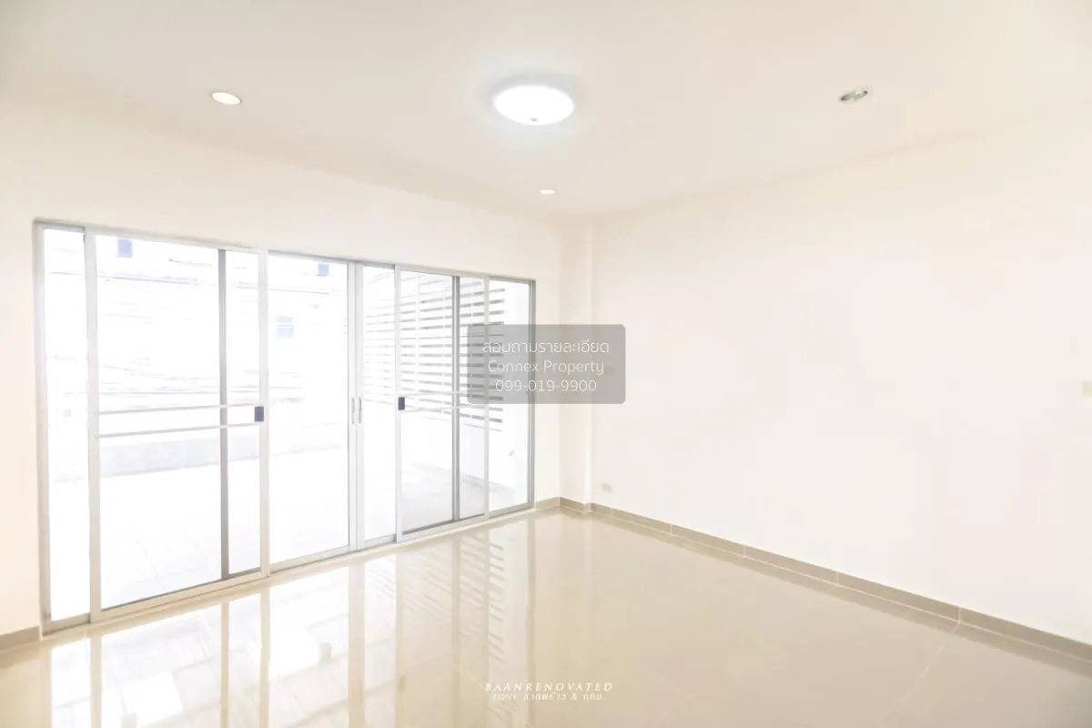 ขายทาวน์เฮ้าส์/ทาวน์โฮม  ศรีวรา ทาวน์อินทาวน์ รีโนเวทใหม่ พลับพลา