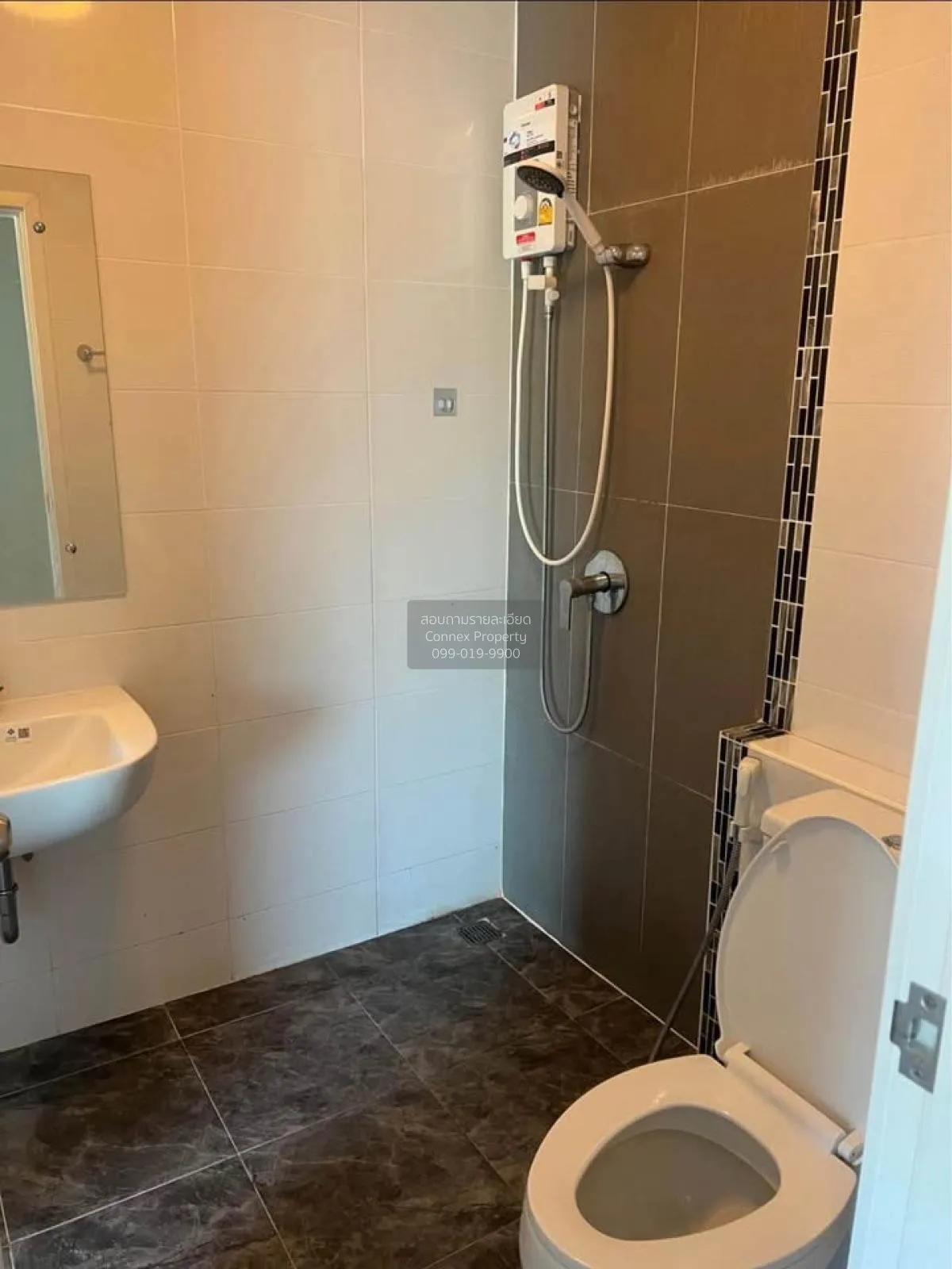 ขายทาวน์เฮ้าส์/ทาวน์โฮม  เดอะ แกลอรี่ & เนเชอร่า เทรนด์ รัตนาธิเบ