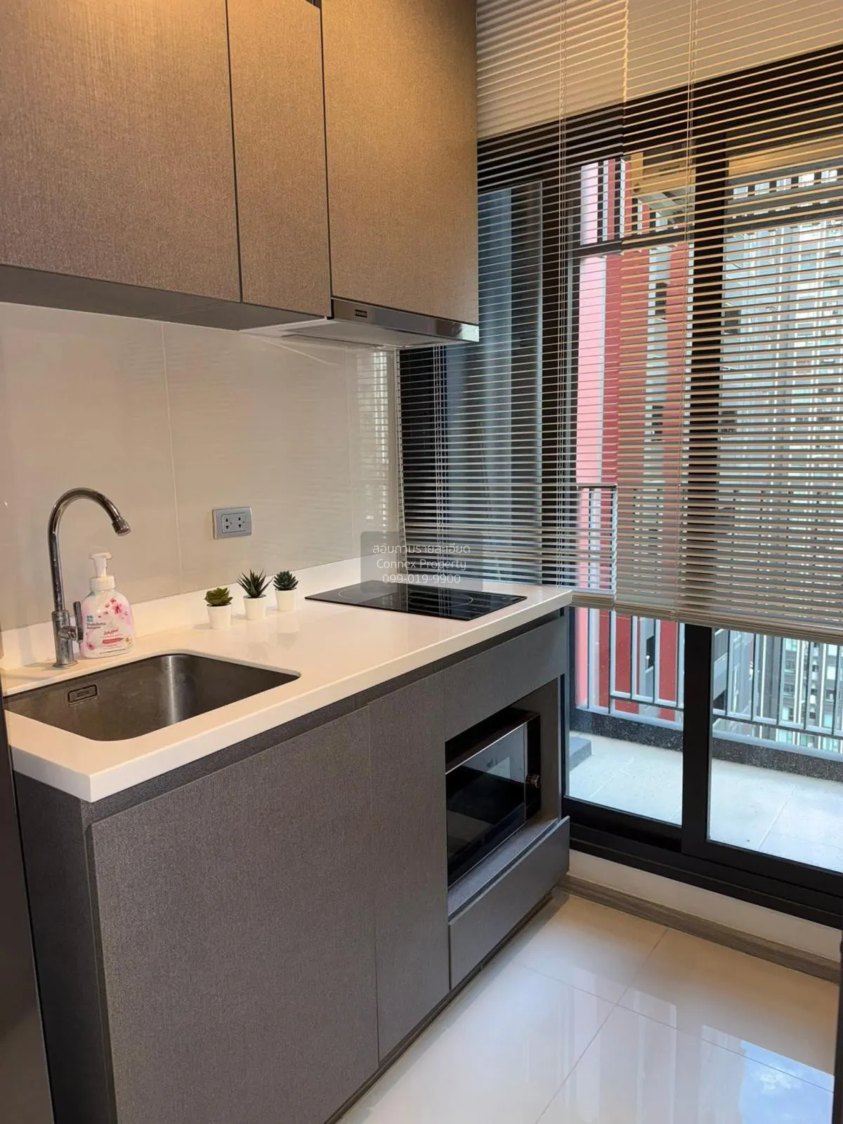 เช่าคอนโด  ไลฟ์ อโศก ไฮป์ พระราม 9 ดูเพล็กซ์ MRT-พระราม 9 มักกะสั 4