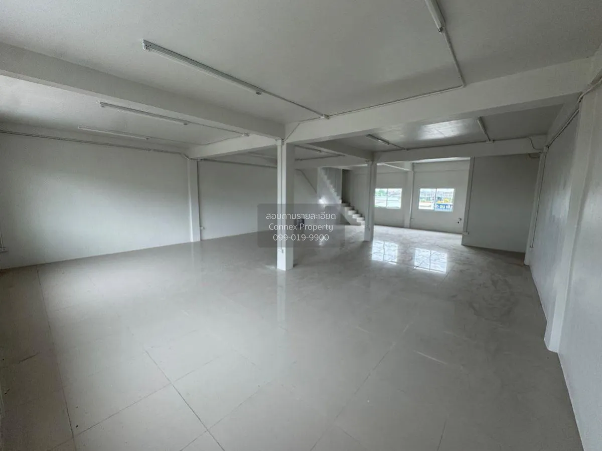 ขายอาคารพานิชย์ 4 ชั้น  รามอินทรา 68 คันนายาว เขต คันนายาว กรุงเท 2