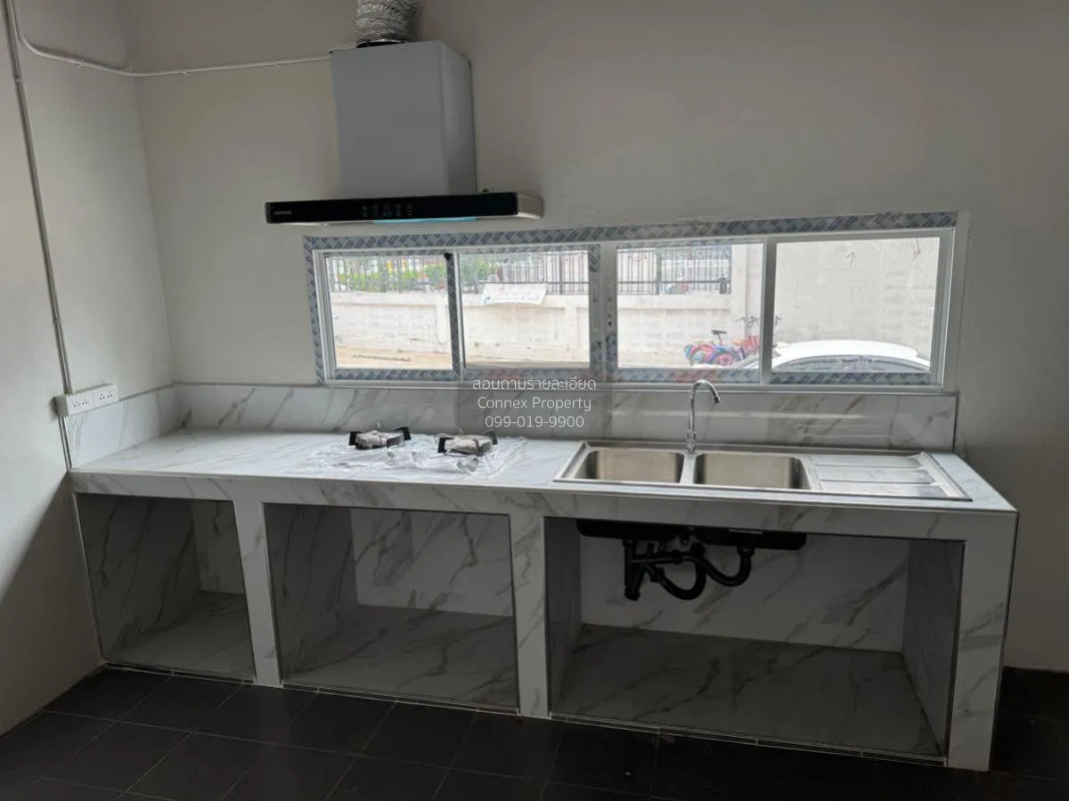 เช่าอาคารพานิชย์ 4 ชั้น รามอินทรา 68 คันนายาว เขต คันนายาว กรุงเท