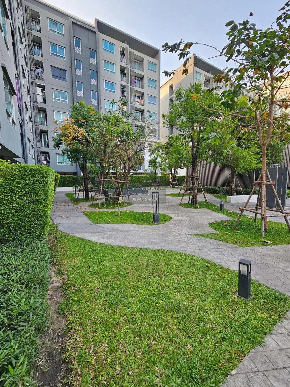 ขายคอนโด  พรีเซนต์ คอนโด เอกชัย 32 จอมทอง เขต บางขุนเทียน กรุงเทพ