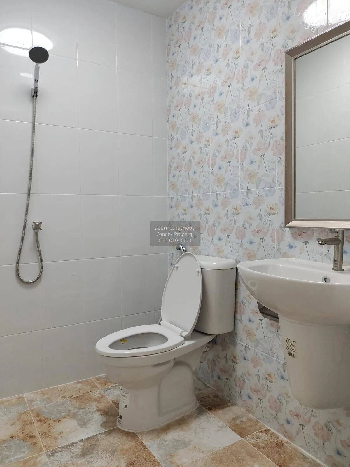 For Sale Townhouse/Townhome  , The Connect 8 Wongwaen - Bangna , 