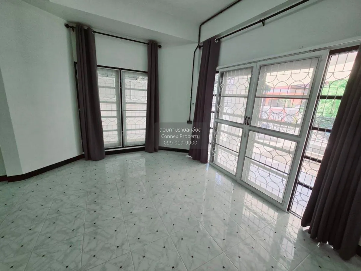 For Rent Townhouse/Townhome  , Seutrong Garden , MRT-Sai Ma , Sai 2