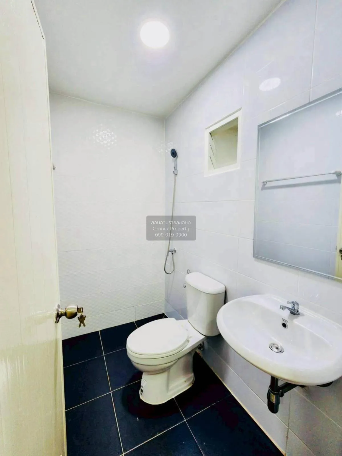 ขายทาวน์เฮ้าส์/ทาวน์โฮม  เค.ซี. รามอินทรา 8 รีโนเวทใหม่ สามวาตะวั