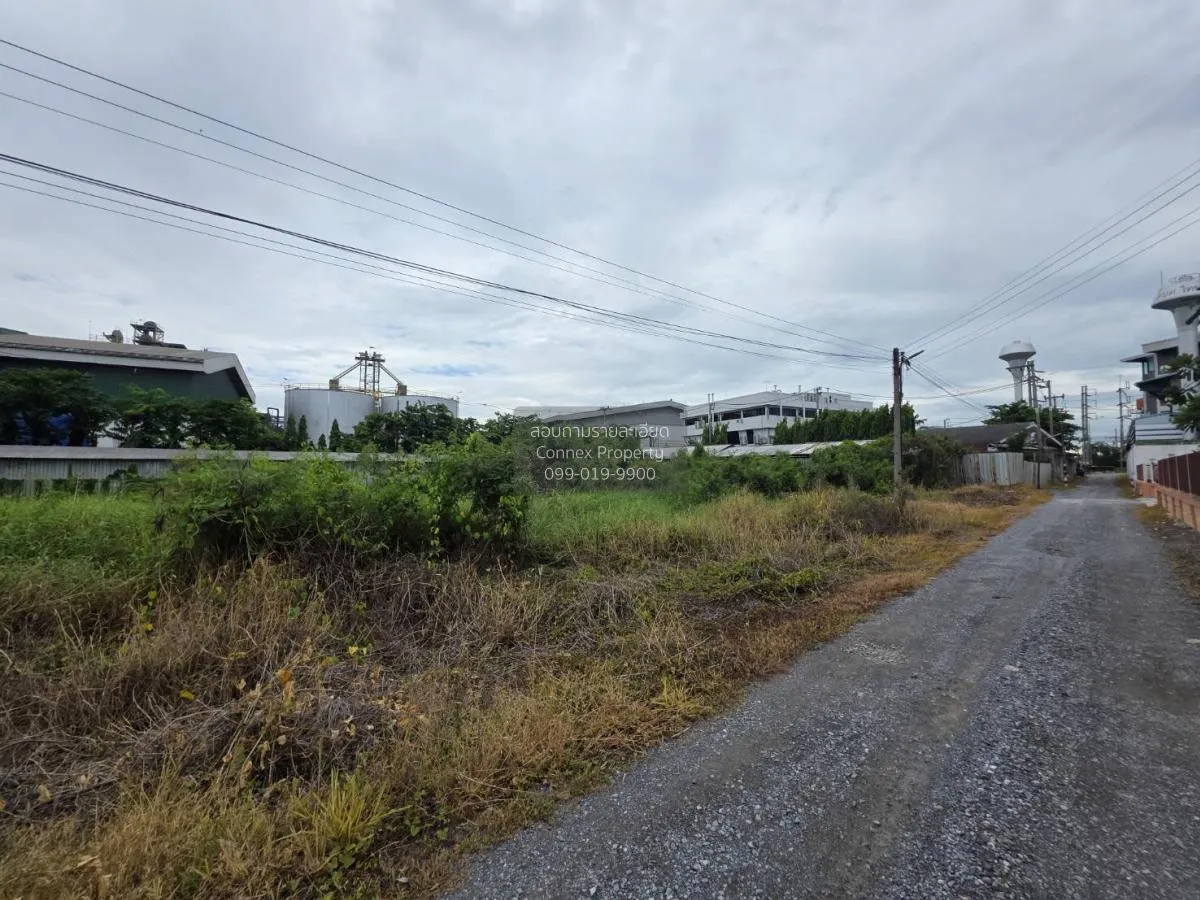 For Sale land area 1-0-29 square wa Nakhon Chai Si Nakhon Pathom  4