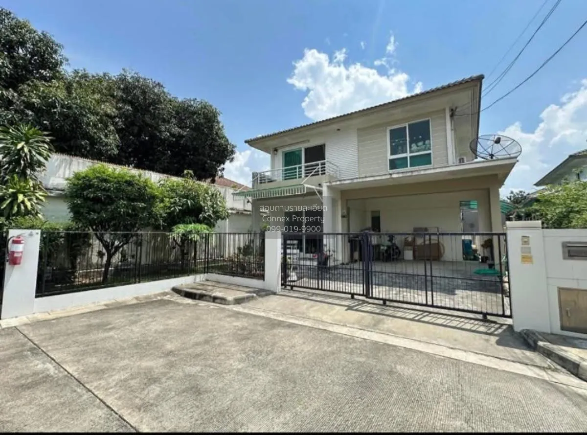 For Sale House , Chaiyapruek Bangyai , corner unit , wide frontag 1