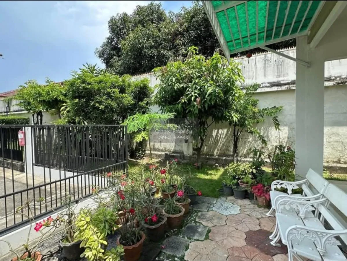 For Sale House , Chaiyapruek Bangyai , corner unit , wide frontag 3