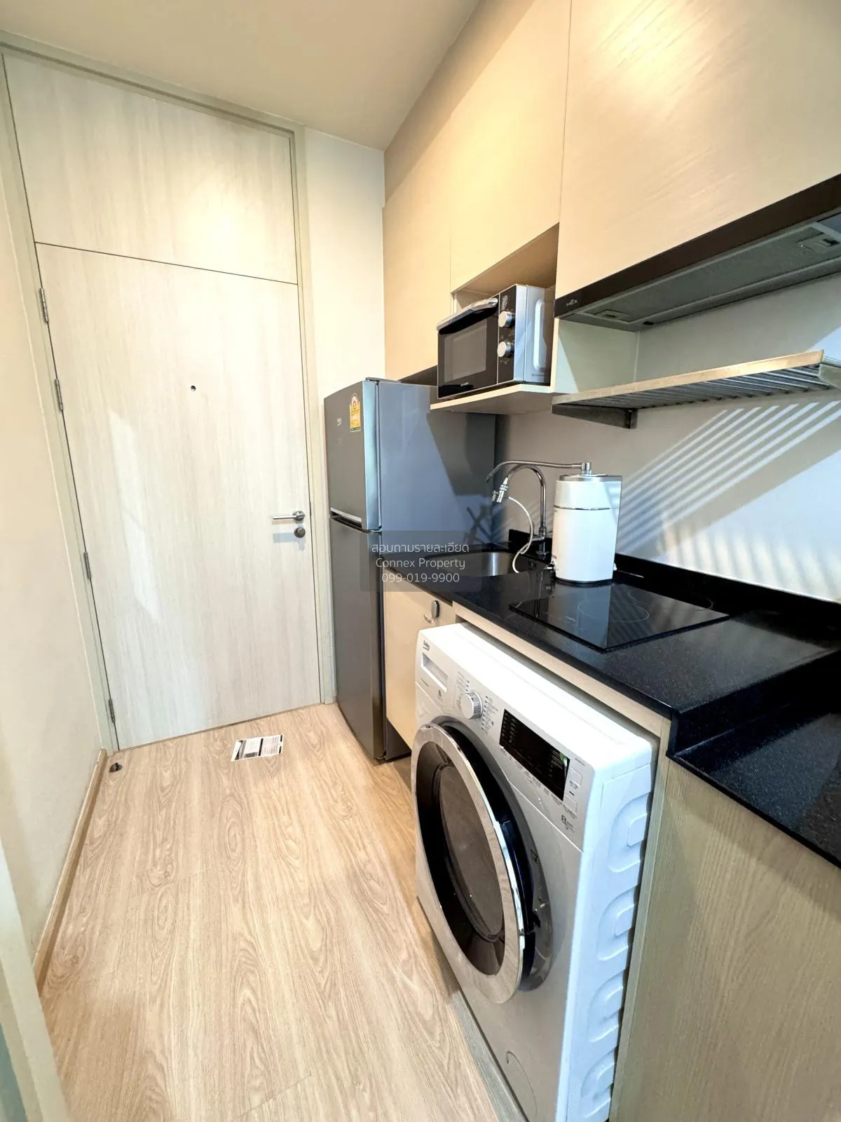 For Rent Condo , Noble Revolve Ratchada , nice view , high floor  4