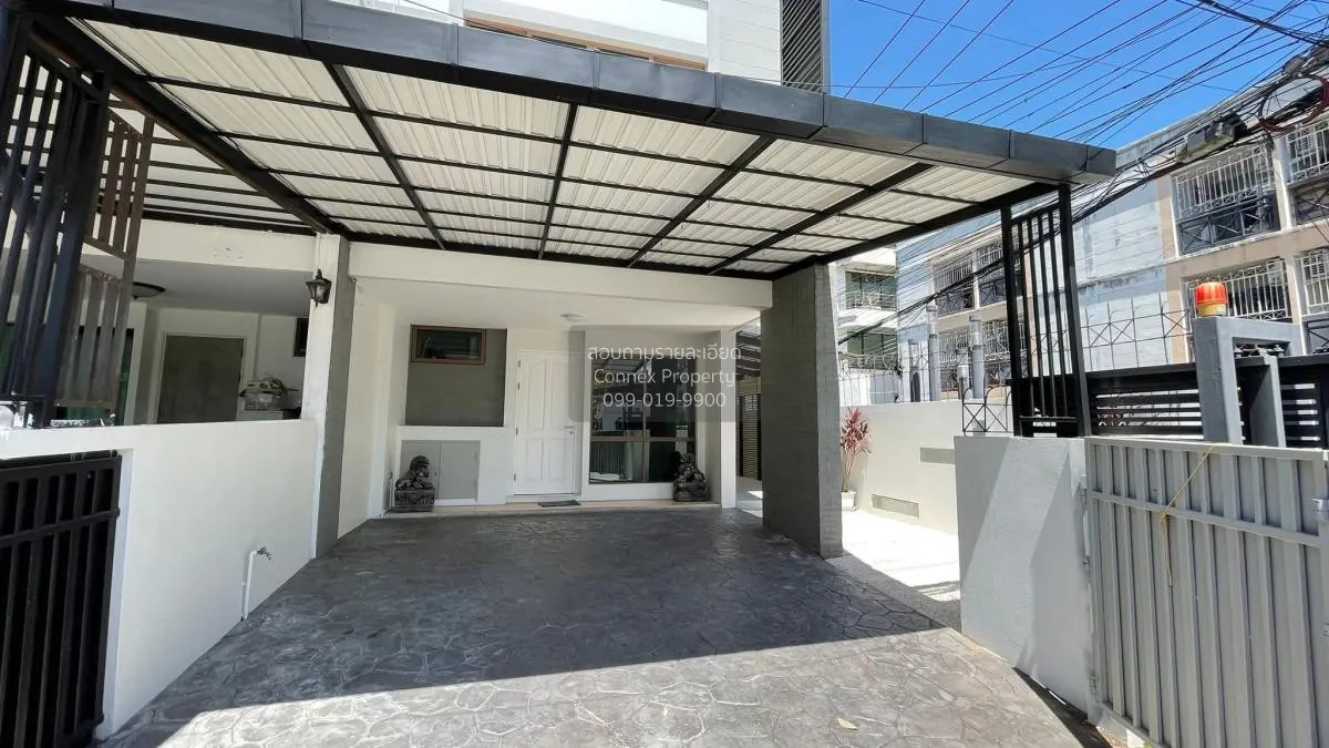 For Rent Townhouse/Townhome  , The Private Sukhumvit - Bangchak , 1