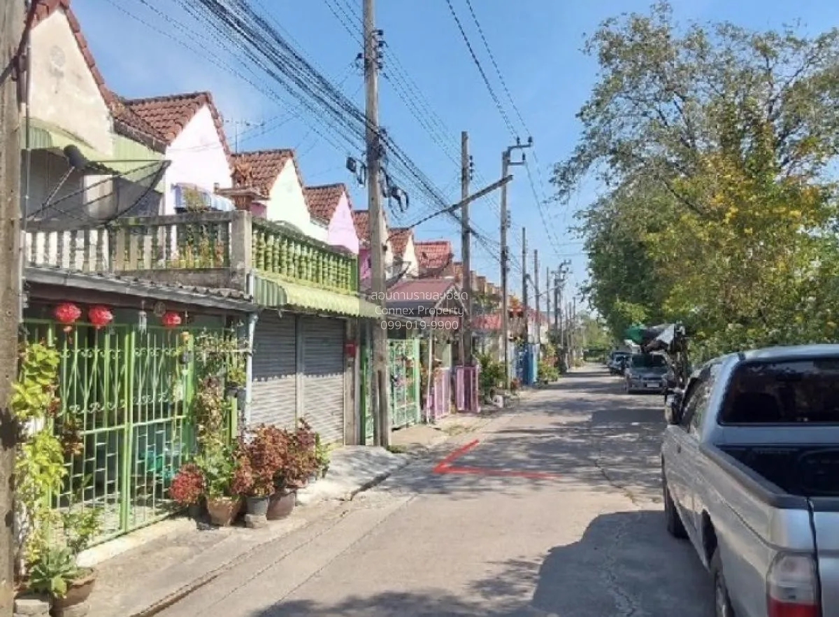 For Sale Townhouse/Townhome  , Burirom Lat Krabang , Thap Yao , L 2