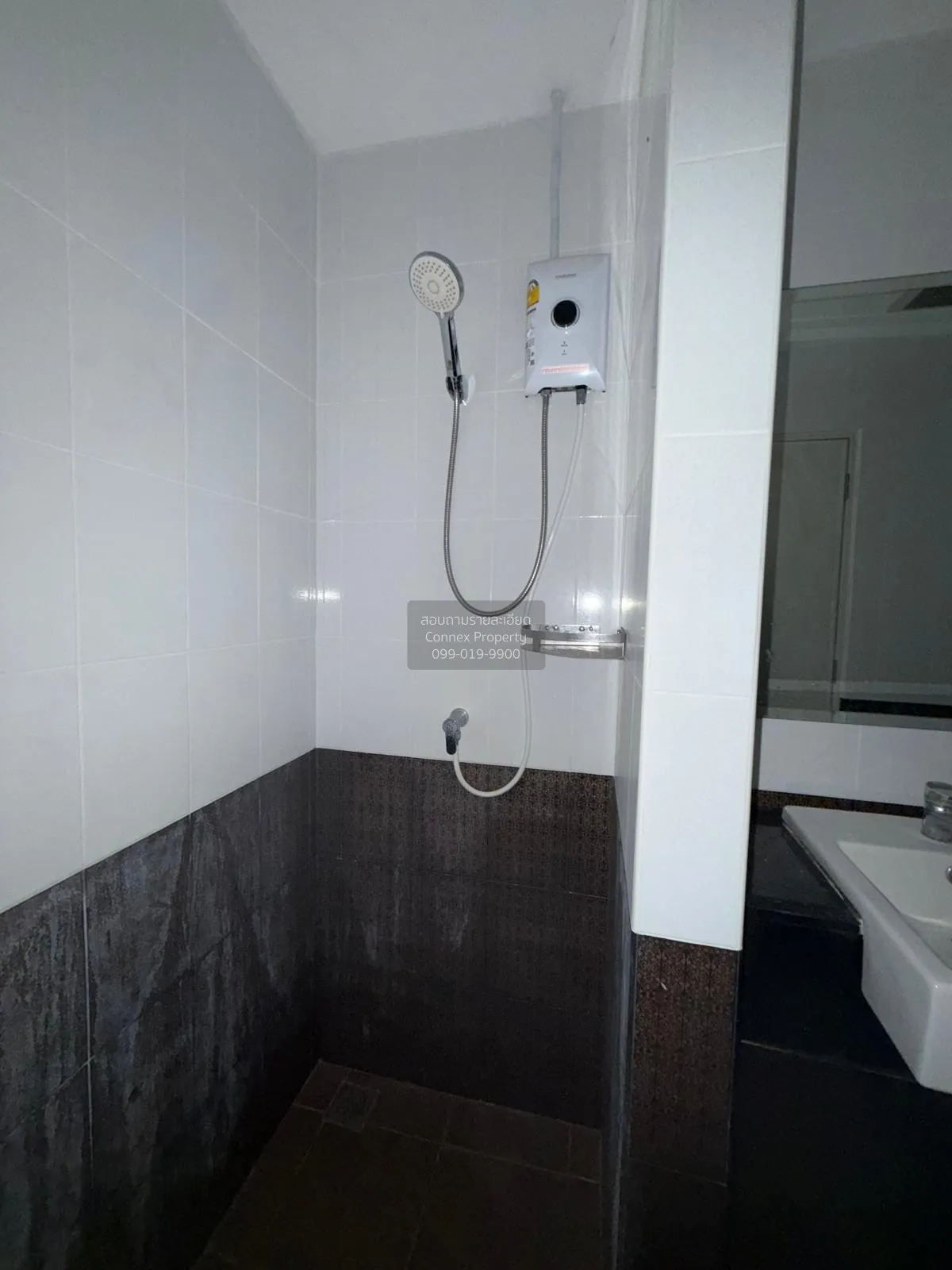 For Sale Condo , Asakan Place Srinakarin , Min Buri , Min Buri , 