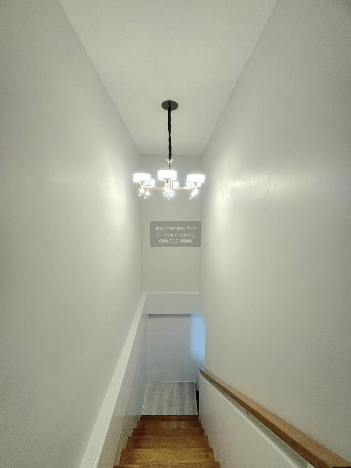 ขายทาวน์เฮ้าส์/ทาวน์โฮม  หมู่บ้านร่มไทร คลองลำเจียก 10 คลองกุ่ม เ