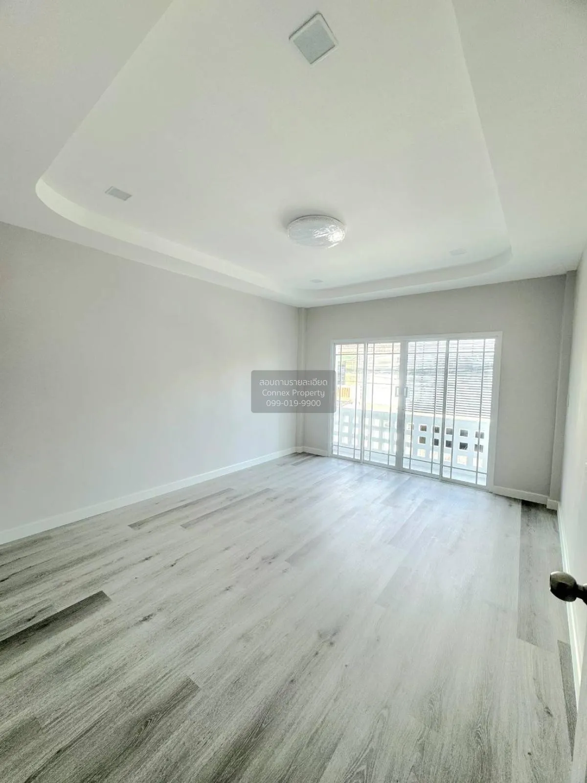 ขายทาวน์เฮ้าส์/ทาวน์โฮม  หมู่บ้านร่มไทร คลองลำเจียก 10 คลองกุ่ม เ