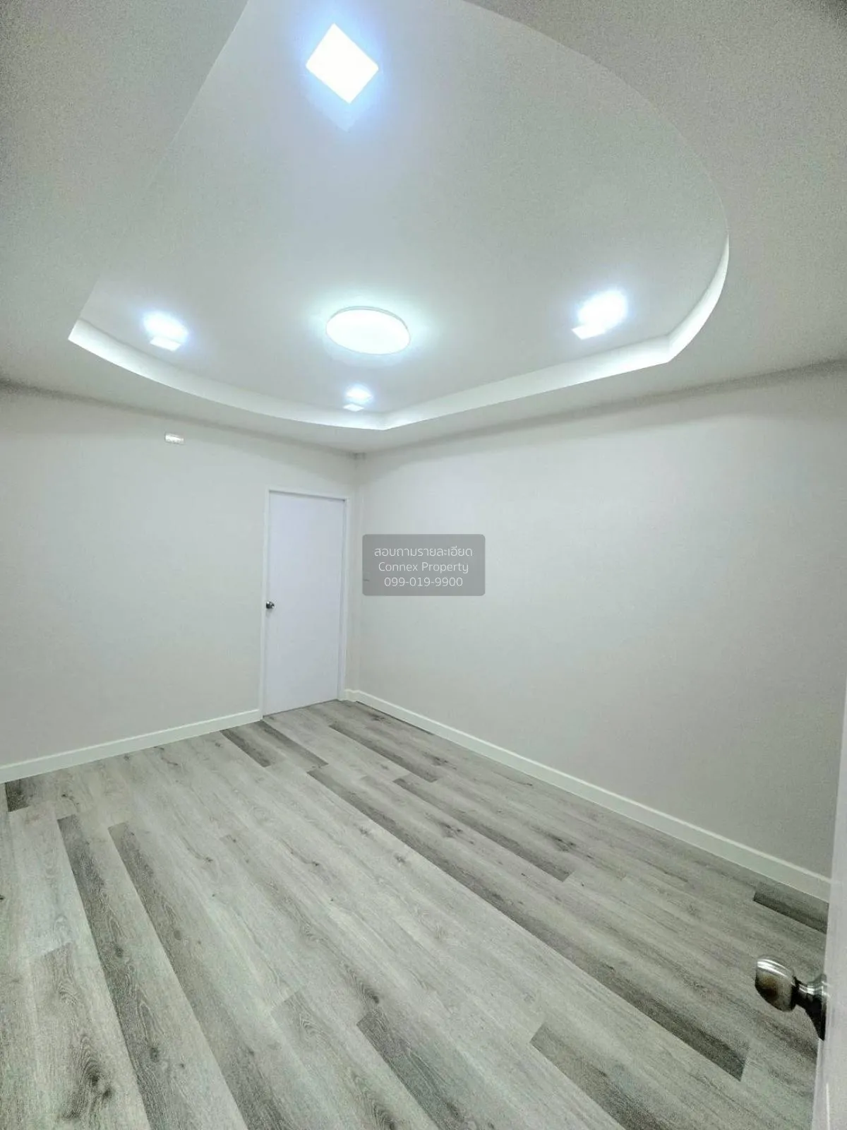 ขายทาวน์เฮ้าส์/ทาวน์โฮม  หมู่บ้านร่มไทร คลองลำเจียก 10 คลองกุ่ม เ