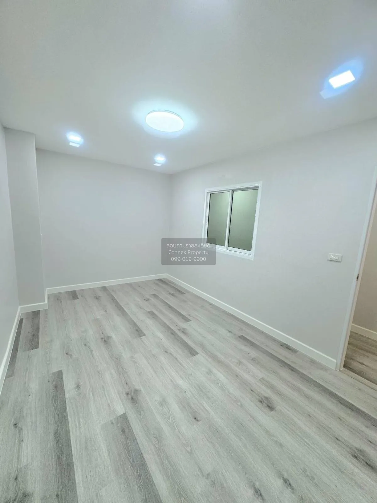 ขายทาวน์เฮ้าส์/ทาวน์โฮม  หมู่บ้านร่มไทร คลองลำเจียก 10 คลองกุ่ม เ