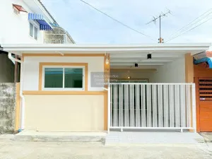 ขายทาวน์เฮ้าส์/ทาวน์โฮม  บ้านตะวันงาม หน้ากว้าง รีโนเวทใหม่ บางใหญ่ บางใหญ่ นนทบุรี CX-126458