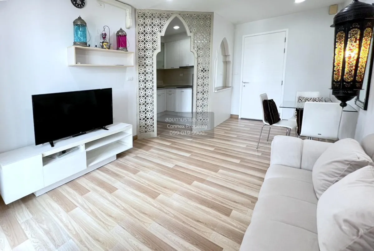 For Rent Condo , Centric Scene Sukhumvit 64 , high floor , corner 2