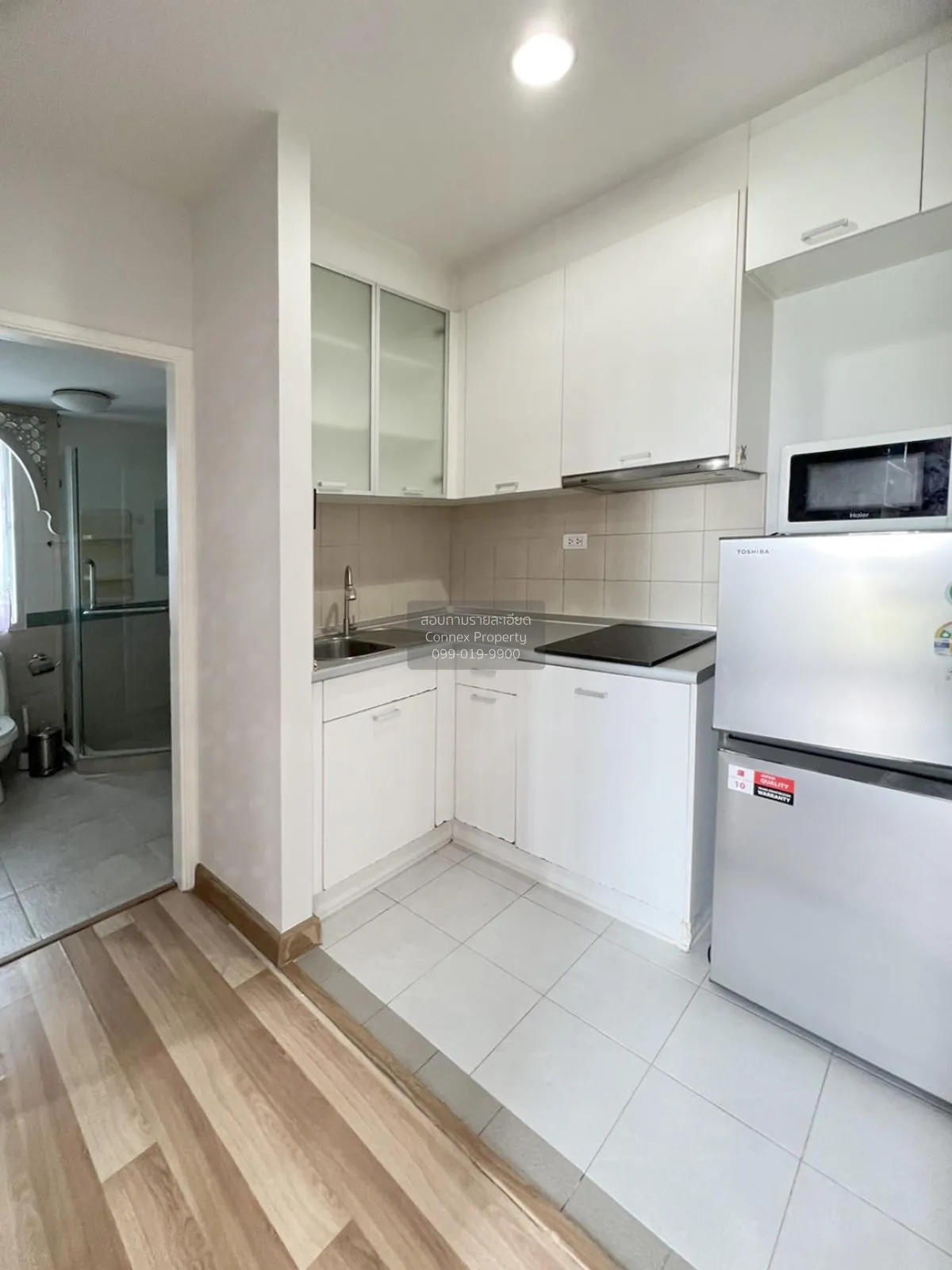 For Rent Condo , Centric Scene Sukhumvit 64 , high floor , corner 3