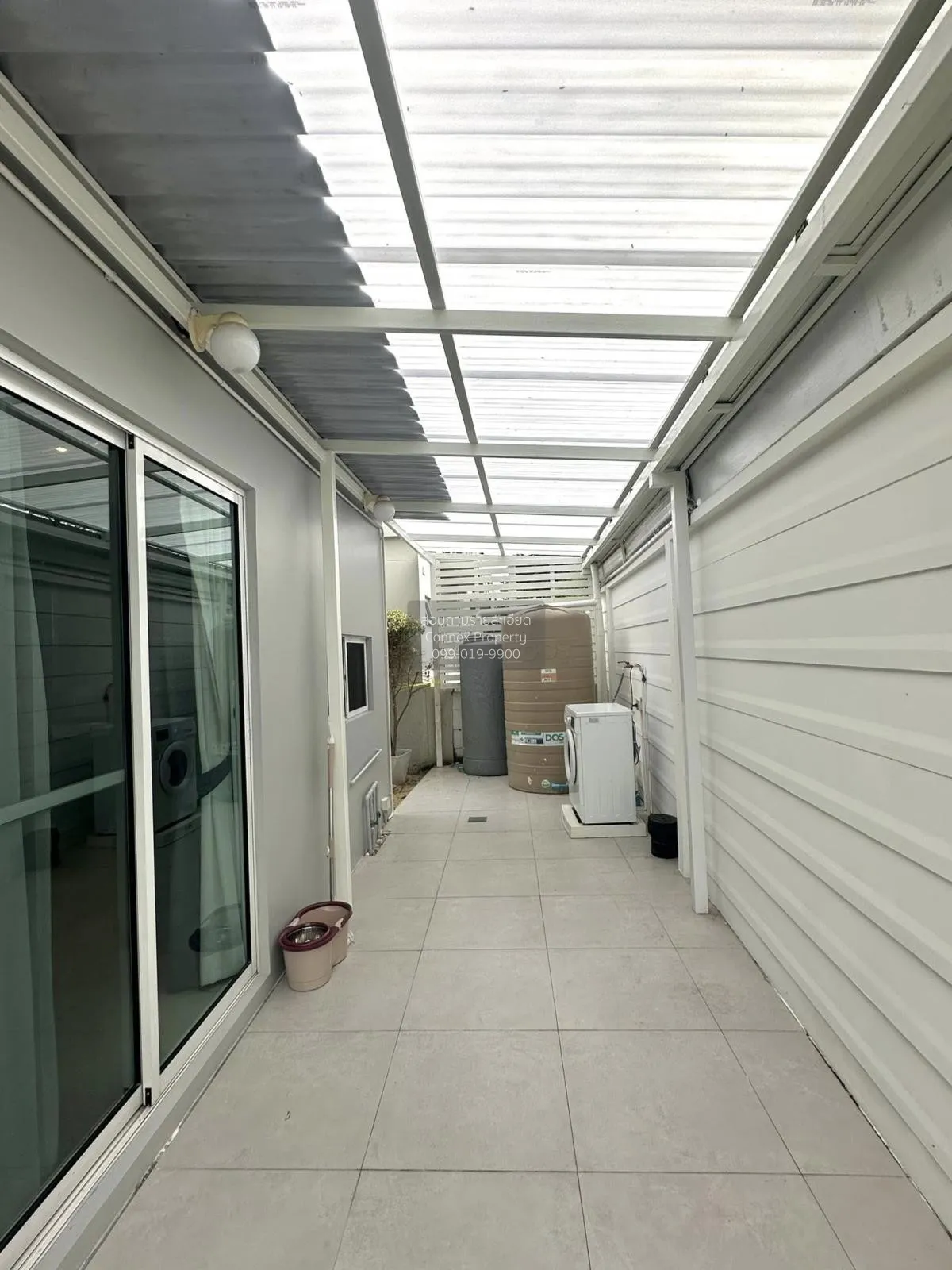 เช่าบ้าน  เดอะ วิลเลจ บางนา - วงแหวนฯ 2 ห้องมุม หน้ากว้าง บางพลีใ