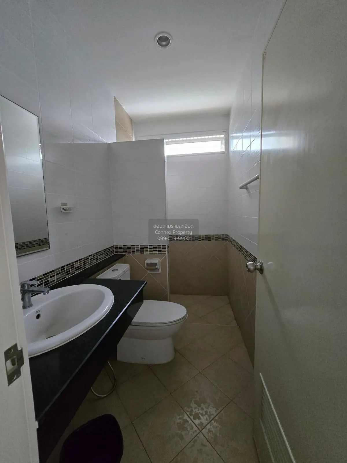 ขายทาวน์เฮ้าส์/ทาวน์โฮม  เดอะ มิราเคิล เพชรเกษม 63 โครงการ 3 MRT-