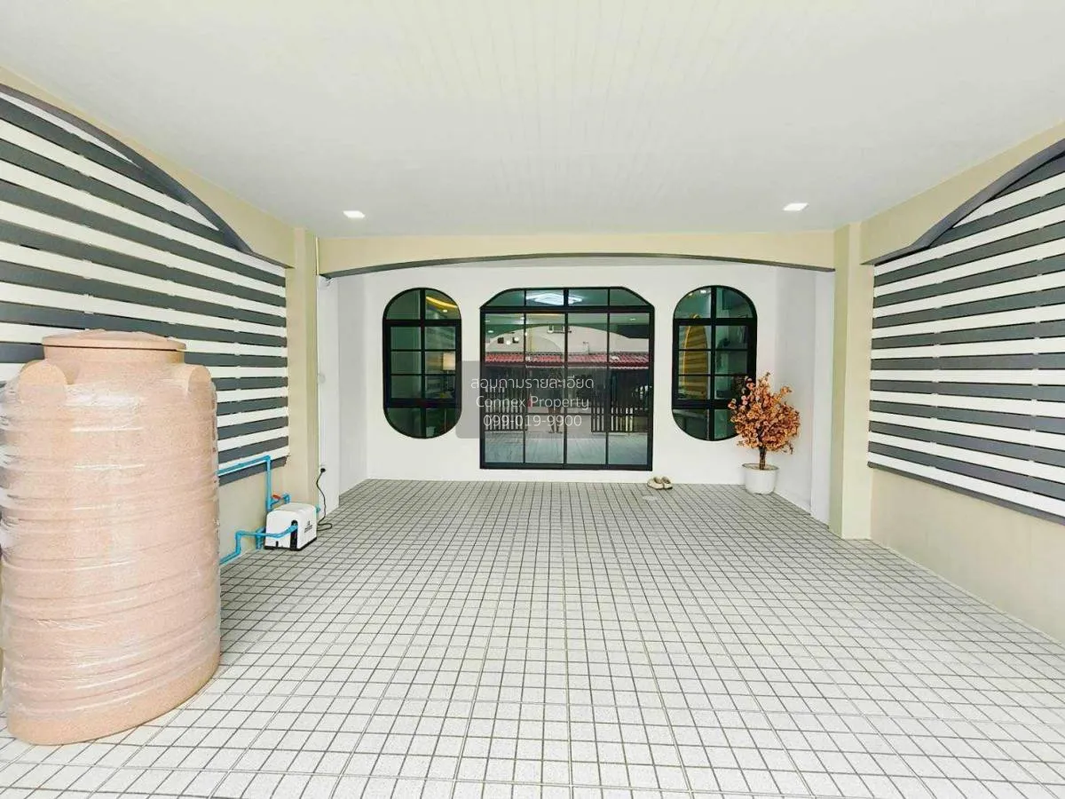 ขายทาวน์เฮ้าส์/ทาวน์โฮม  เค.ซี. รามอินทรา 1 หน้ากว้าง รีโนเวทใหม่ 2