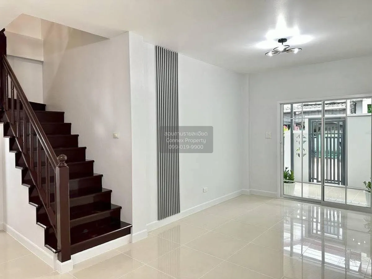 ขายทาวน์เฮ้าส์/ทาวน์โฮม  ไลโอ วงแหวน-ปิ่นเกล้า รีโนเวทใหม่ ปลายบา