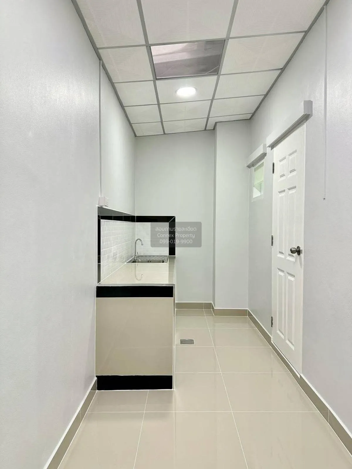 ขายทาวน์เฮ้าส์/ทาวน์โฮม  ไลโอ วงแหวน-ปิ่นเกล้า รีโนเวทใหม่ ปลายบา