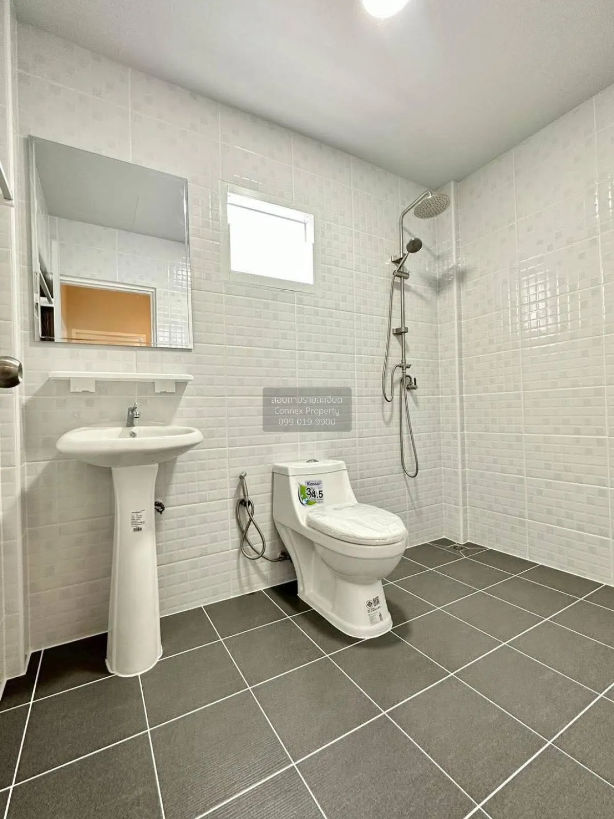 ขายทาวน์เฮ้าส์/ทาวน์โฮม  ไลโอ วงแหวน-ปิ่นเกล้า รีโนเวทใหม่ ปลายบา