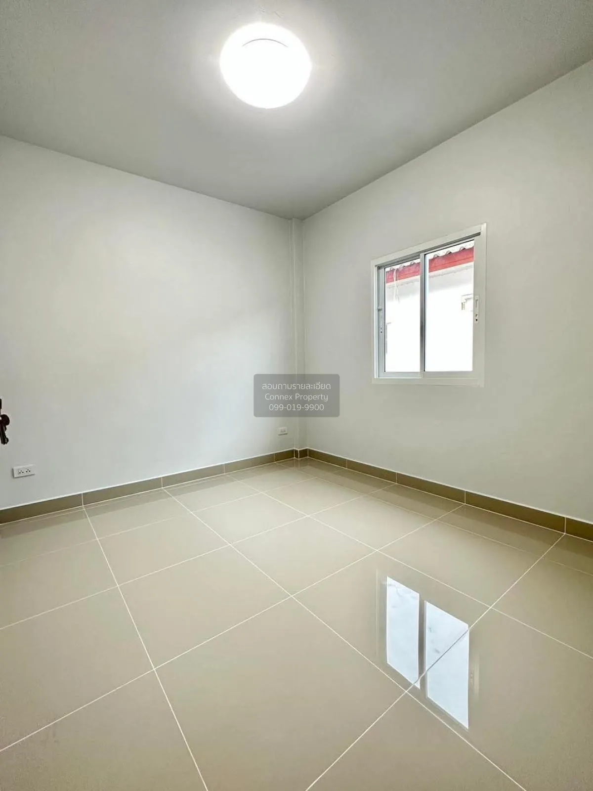 ขายทาวน์เฮ้าส์/ทาวน์โฮม  ไลโอ วงแหวน-ปิ่นเกล้า รีโนเวทใหม่ ปลายบา