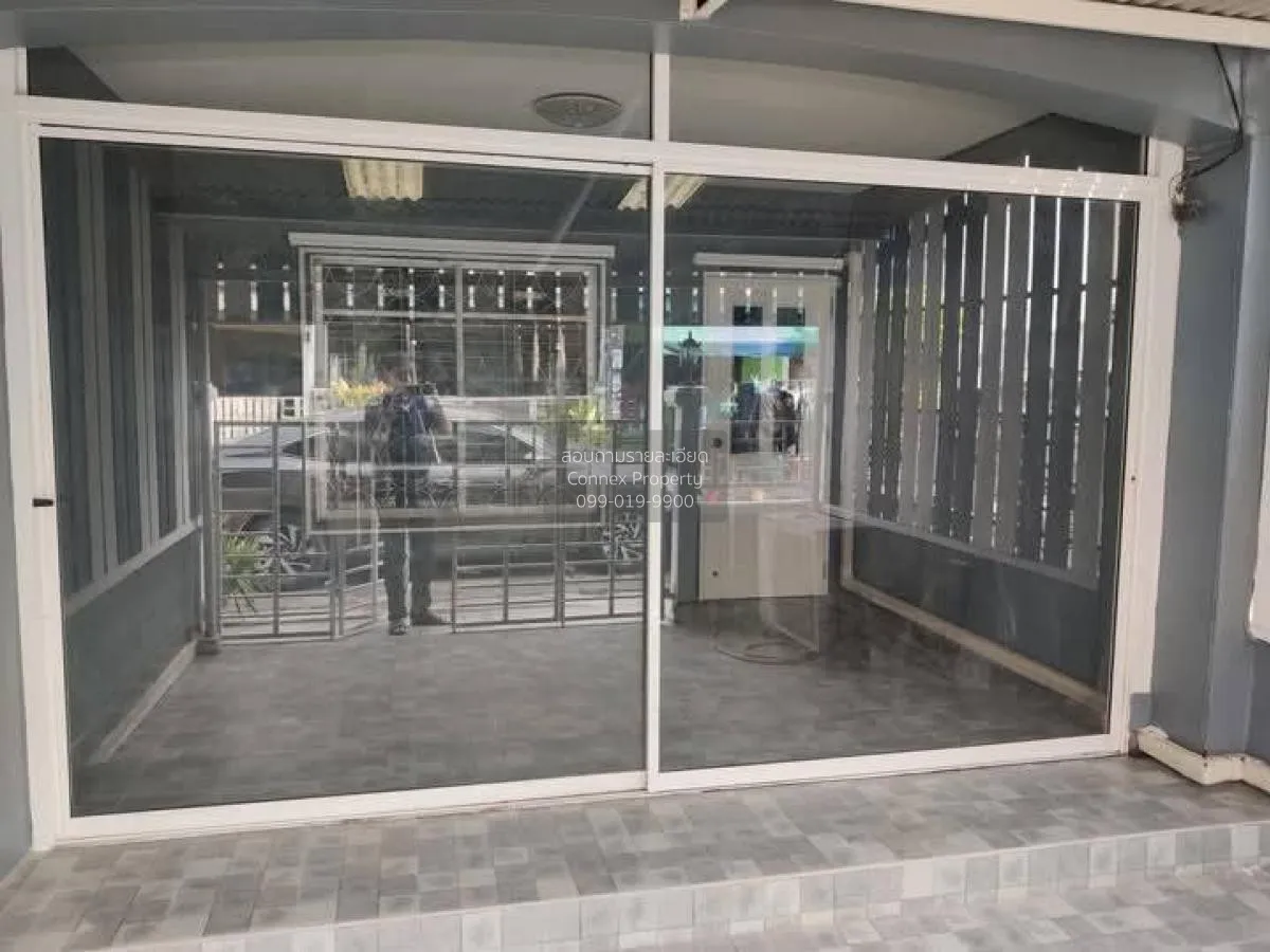 For Sale Townhouse/Townhome  , K.C. Ramindra 2 , wide frontage ,  3