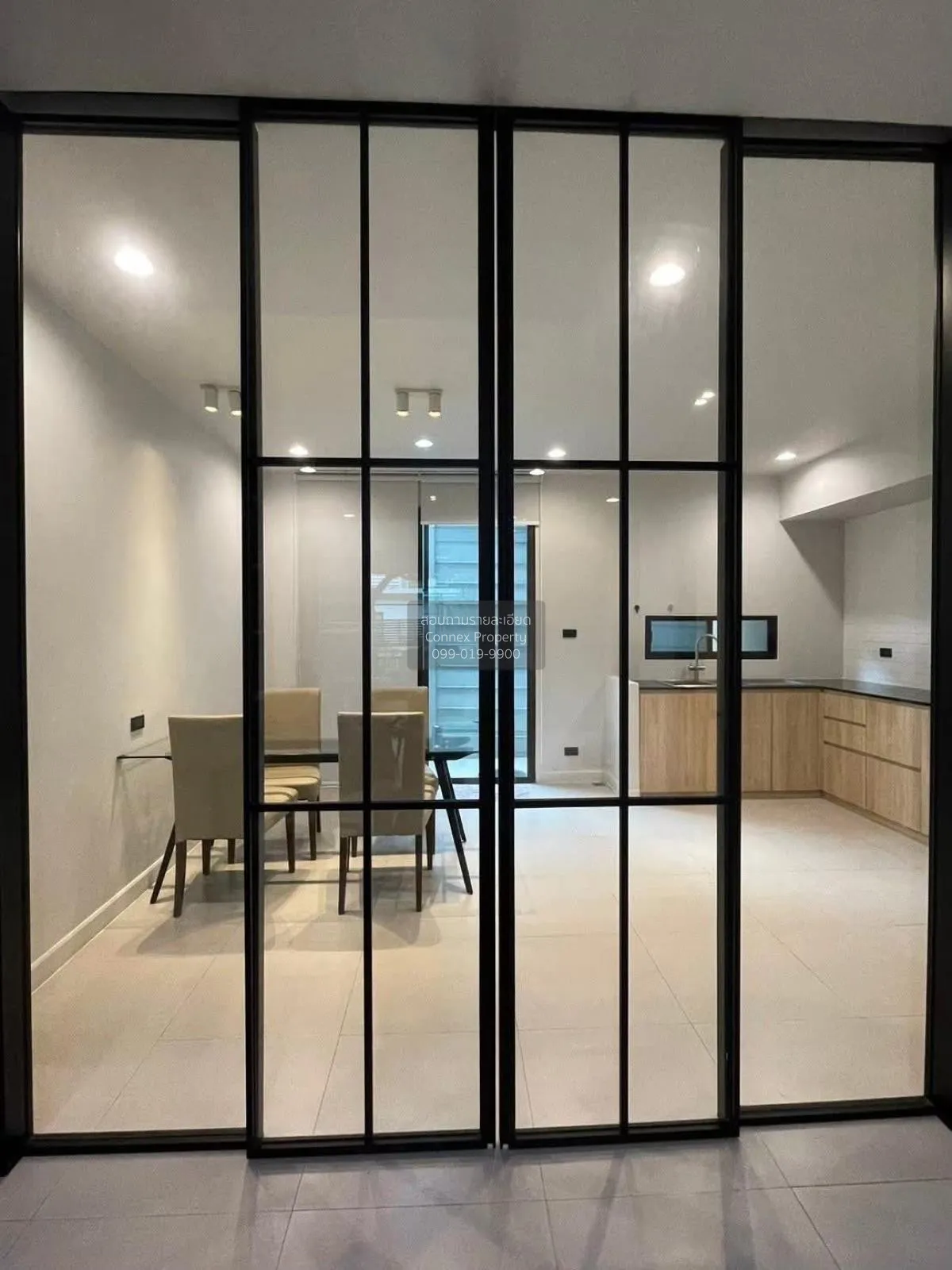 เช่าทาวน์เฮ้าส์/ทาวน์โฮม  อารียา แมนดารีนา สุขุมวิท 77 สวนหลวง เข