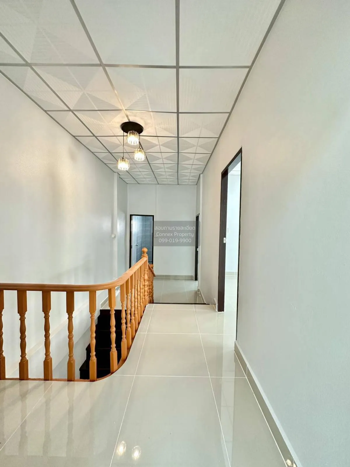 ขายทาวน์เฮ้าส์/ทาวน์โฮม  บัวทองธานี พาร์ค หน้ากว้าง รีโนเวทใหม่ บ