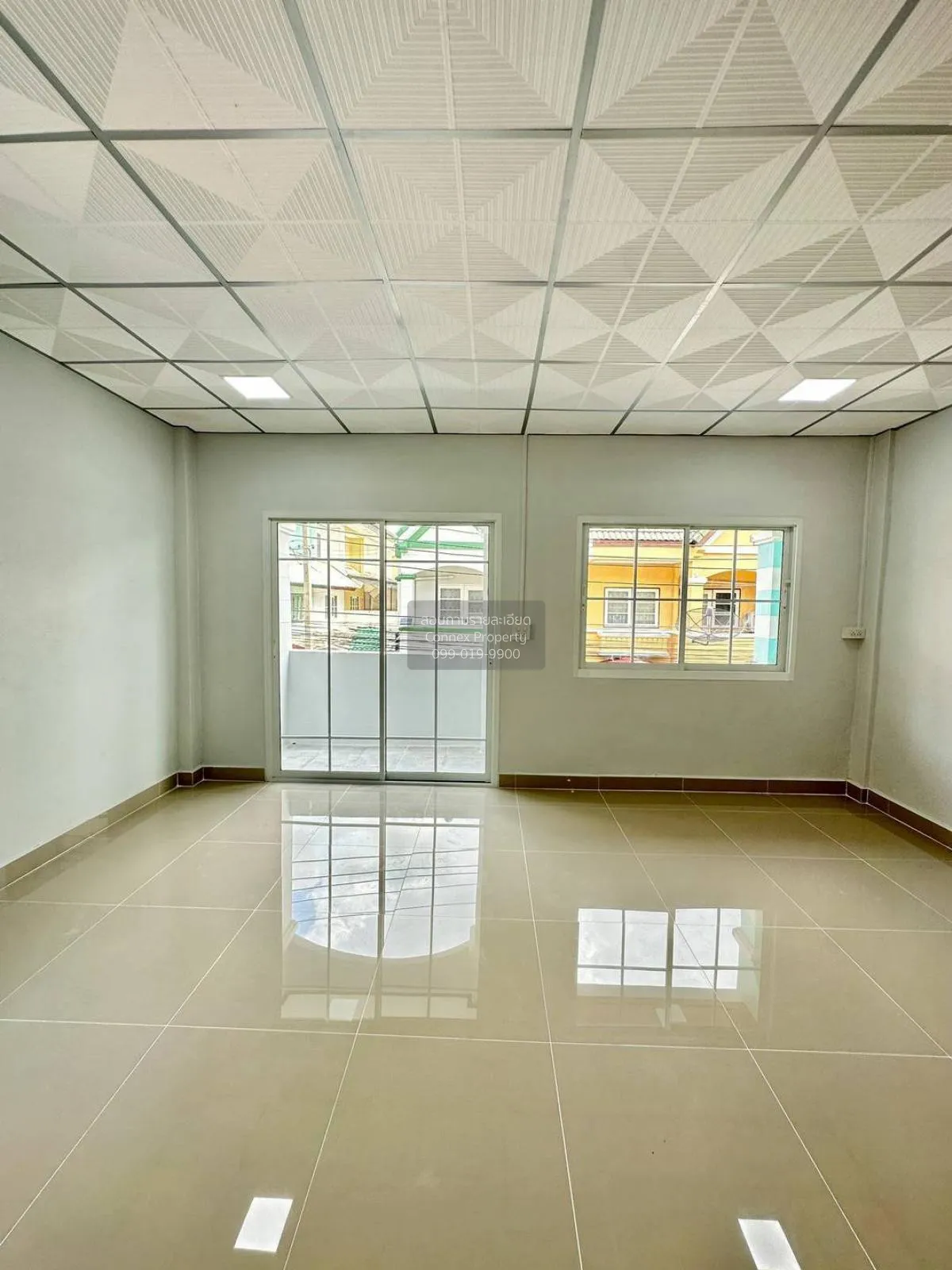 ขายทาวน์เฮ้าส์/ทาวน์โฮม  บัวทองธานี พาร์ค หน้ากว้าง รีโนเวทใหม่ บ